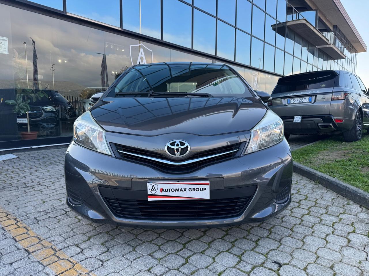 Toyota Yaris 1.0 5 porte Lounge