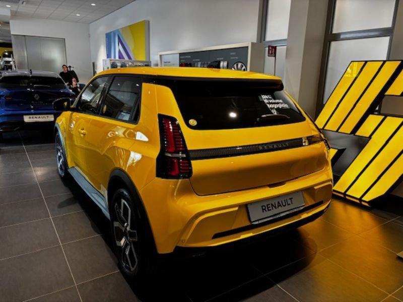 Renault 5 E-Tech Electric 40 KWH techno 120 cv urban range