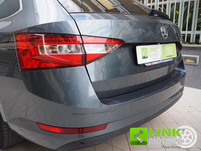 SKODA Superb 2.0 TDI DSG Wagon Executive