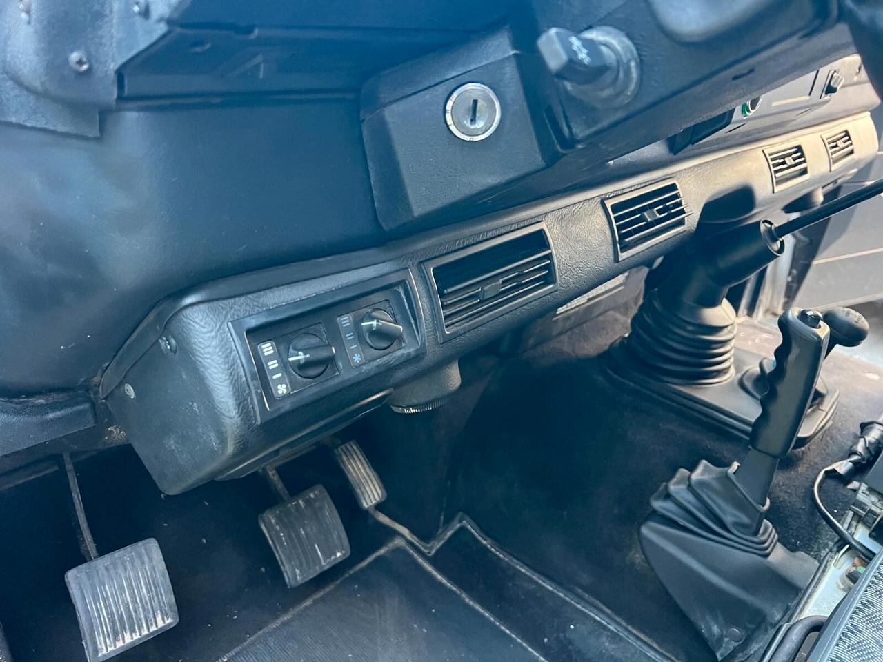 LAND ROVER DEFENDER 90 2.5 Td5 STATION WEGON E 6 posti