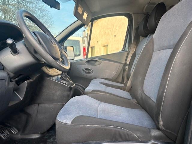 Opel Vivaro 27 1.6 BiTurbo S&S EcoFLEX PC-TN Combi 9 POSTI