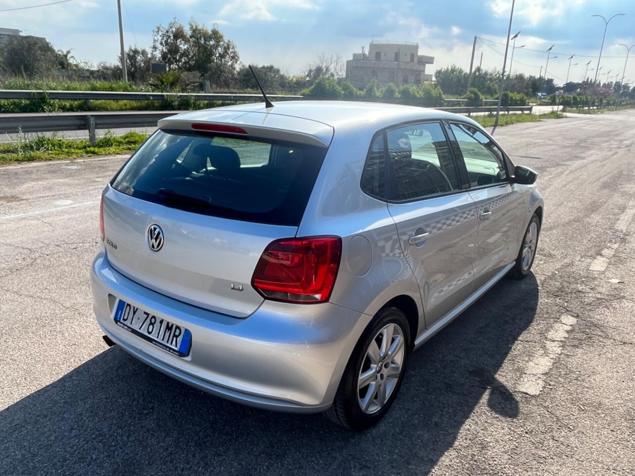Volkswagen Polo 1.4 5 porte Highline