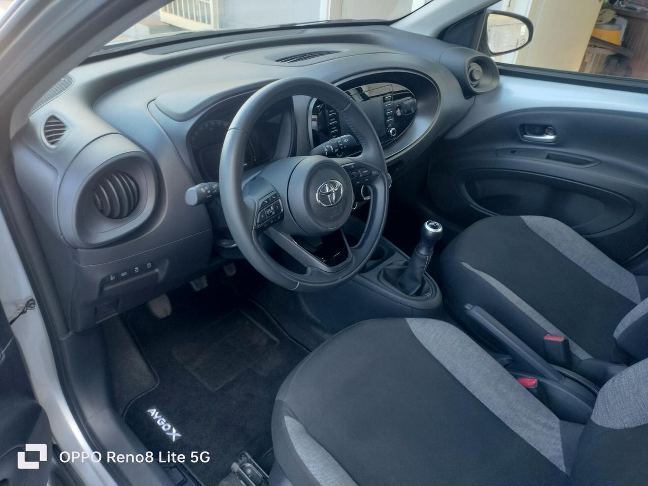 Toyota Aygo X 1.0 72 C.V. NAVIGATORE ANDROID RETOCAMERA CAR PLAY SOLI KM 9250 KM