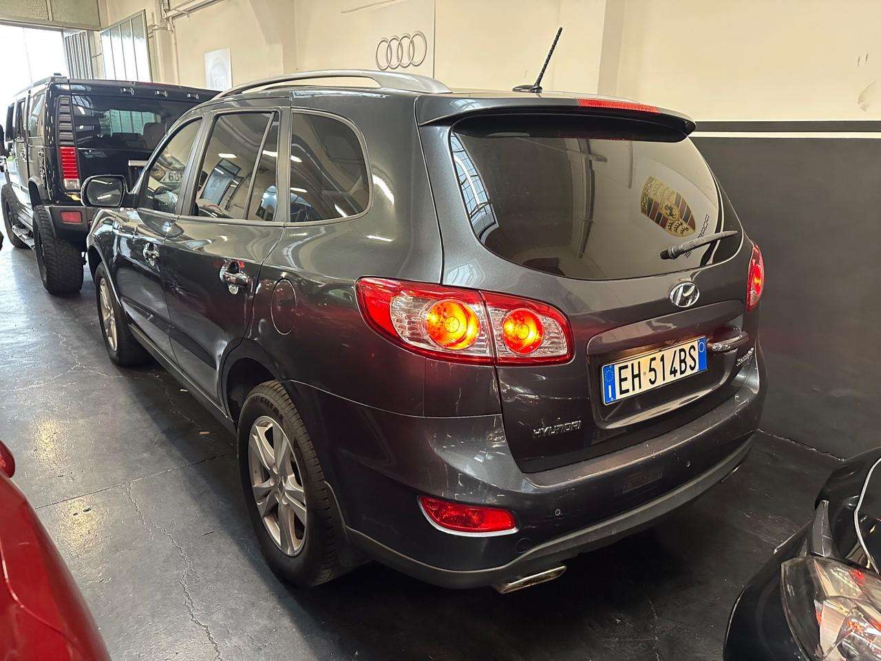 Hyundai Santa Fe 7posti automatica 2.2 CRDi VGT 4WD Style