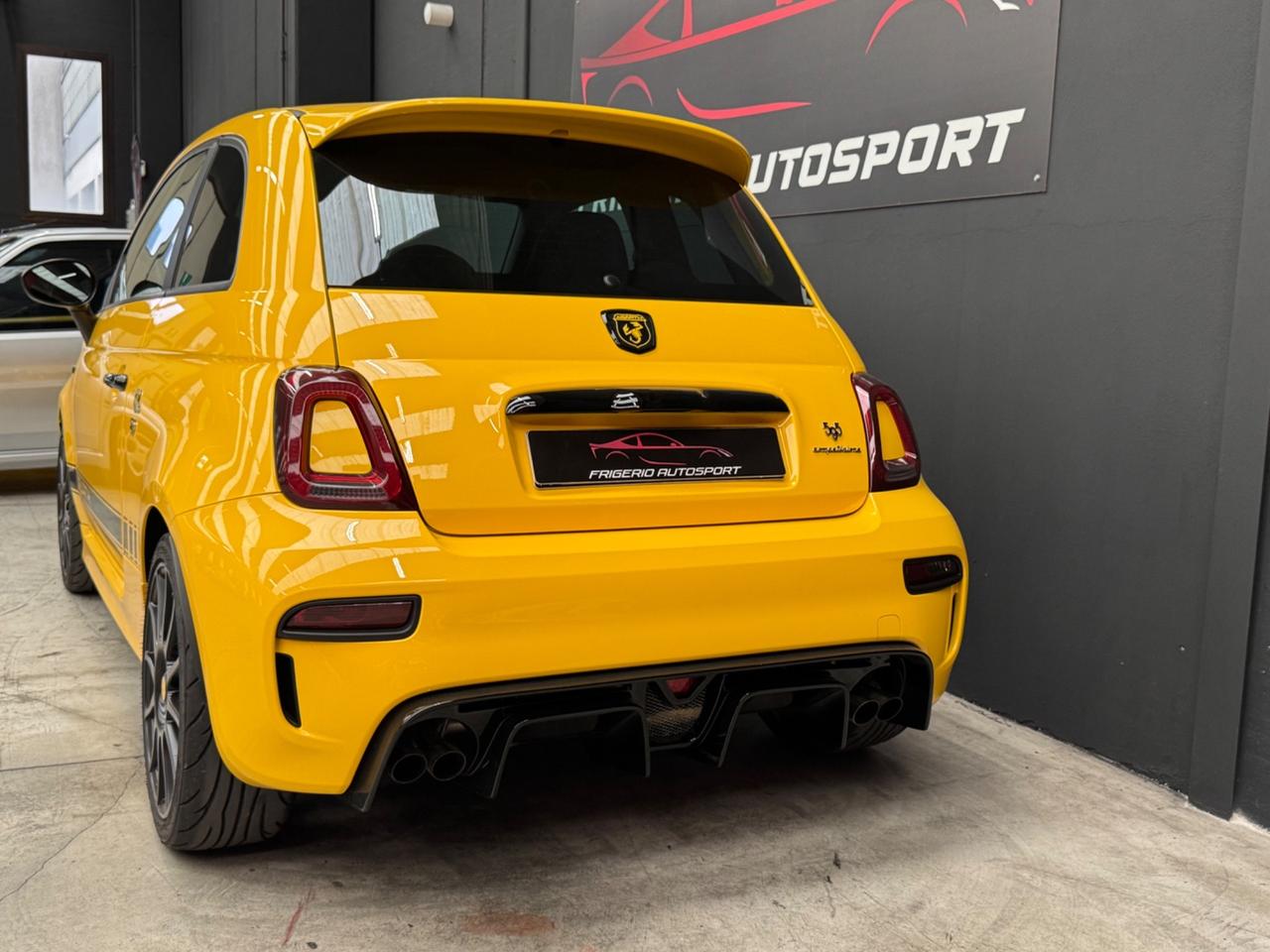 Abarth 595 1.4 Turbo T-Jet 180 CV Competizione