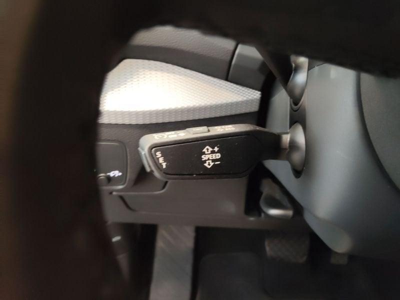 Audi Q2 Q2 35 1.5 tfsi Business s-tronic