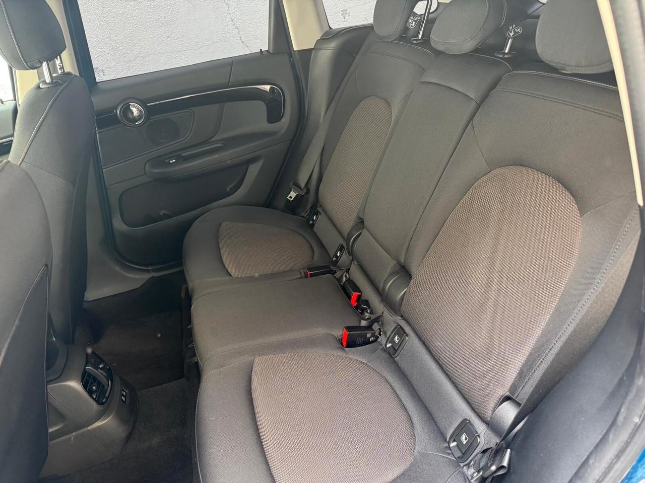 Mini One Countryman 2.0 Cooper D Untamed Edition