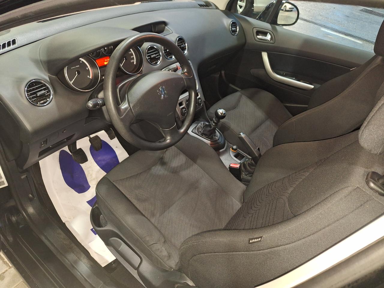 Peugeot 308 1.6 HDi 110CV SW Premium UNICOPROPIETARIO KM CERTIFICATI