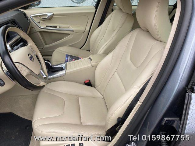 VOLVO V60 Cross Country D3 Geartronic Pro