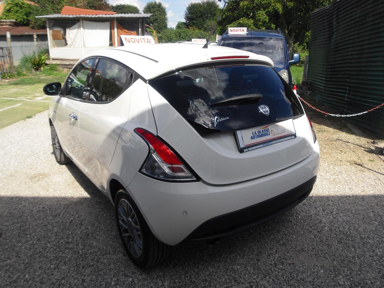 Lancia Ypsilon 0900 TWINAIR 5P 85CV METANO
