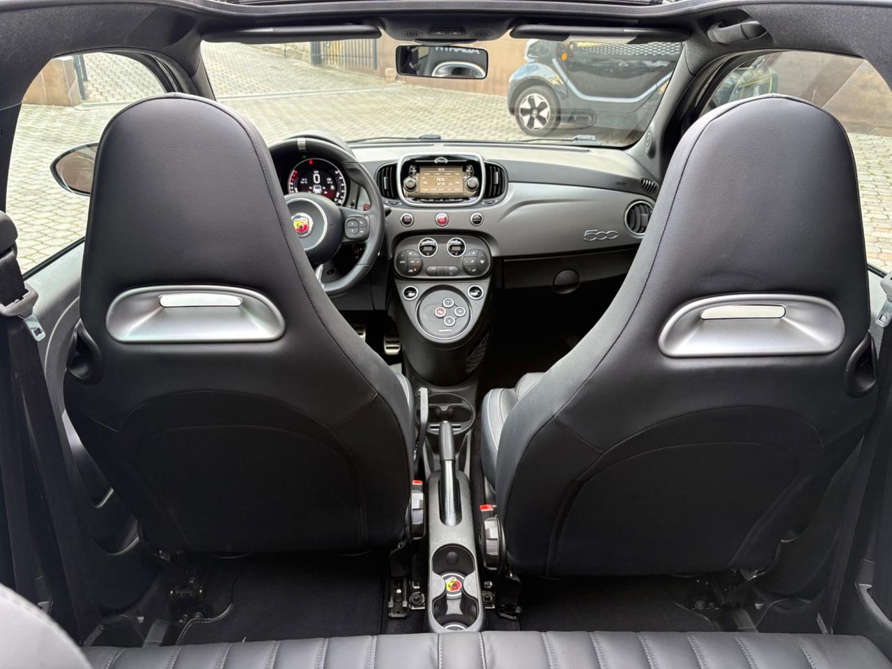 Abarth 595 C 1.4 Turbo T-Jet 145 CV