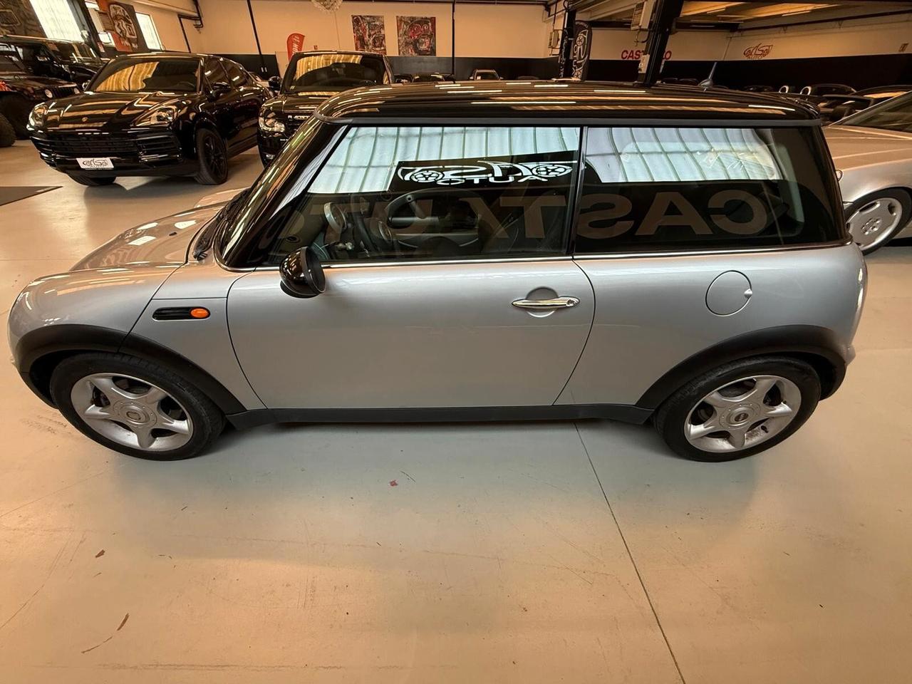 Mini Cooper 1.6 16V asi