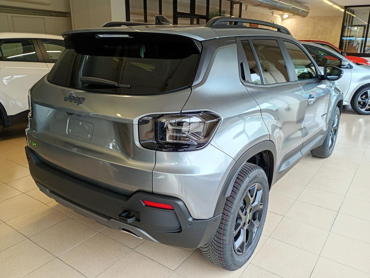 Jeep Avenger 4xe Hybrid Overland 1.2