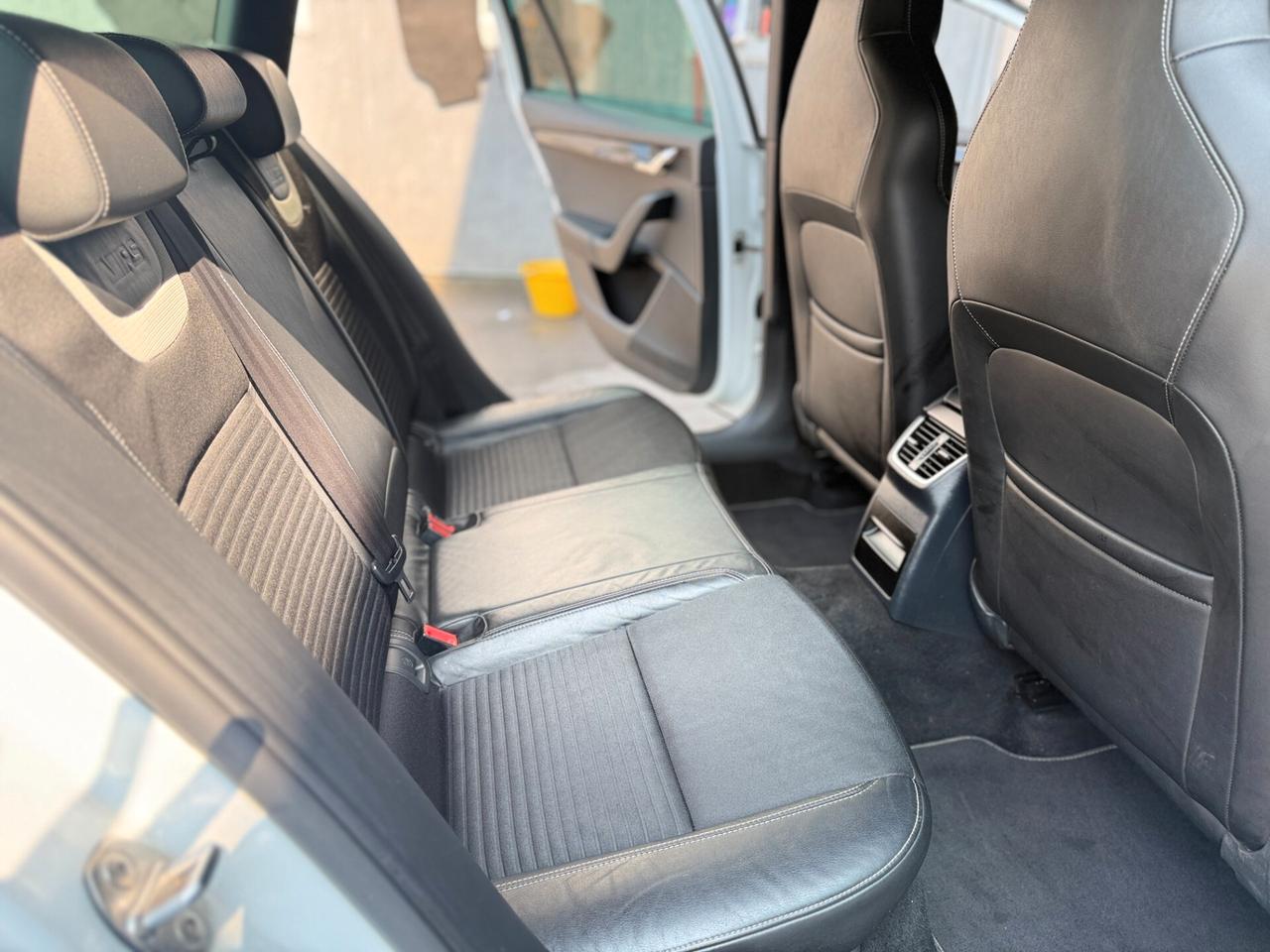 Skoda Octavia 2.0 TDI DSG Wagon RS E6 184CV