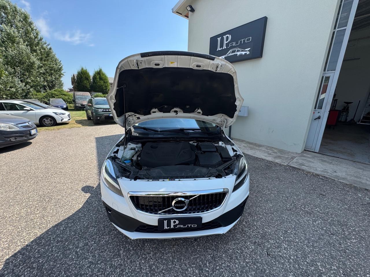 Volvo V40 Cross Country D2 Plus