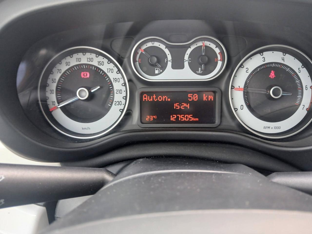 Fiat 500L 1.4 95 CV Trekking