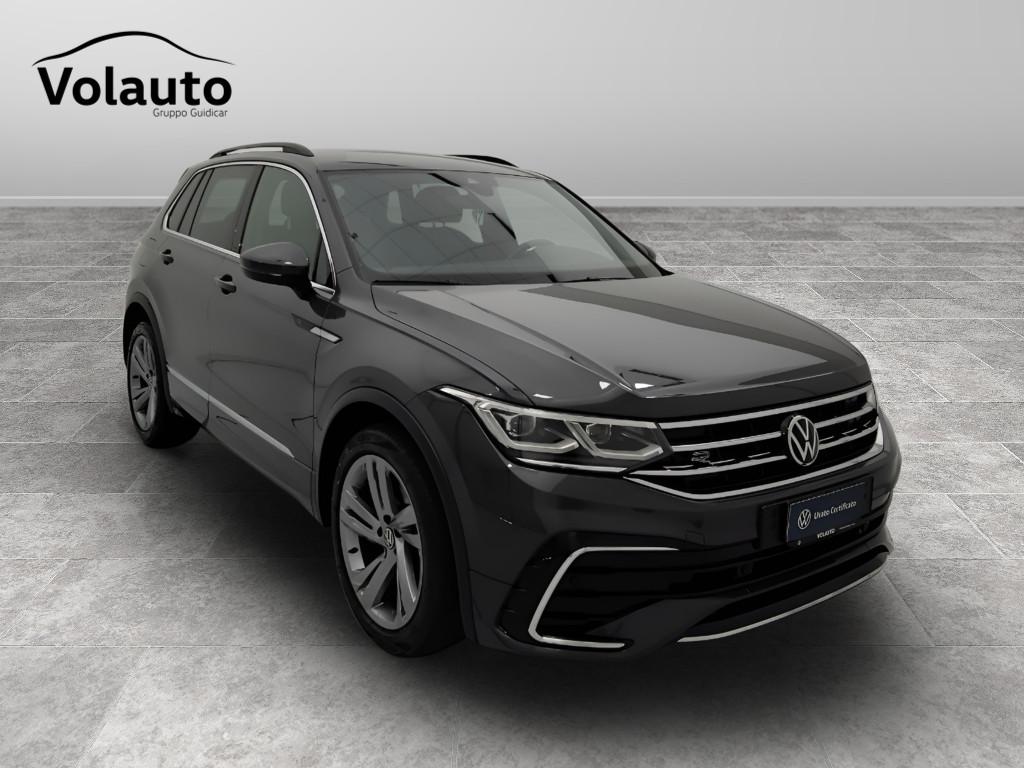 VOLKSWAGEN Tiguan II 2021 - Tiguan 1.5 tsi R-Line 150cv dsg