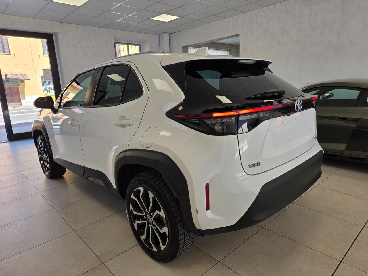 Toyota Yaris Cross 1.5 Hybrid 5p. E-CVT AWD-i Lounge