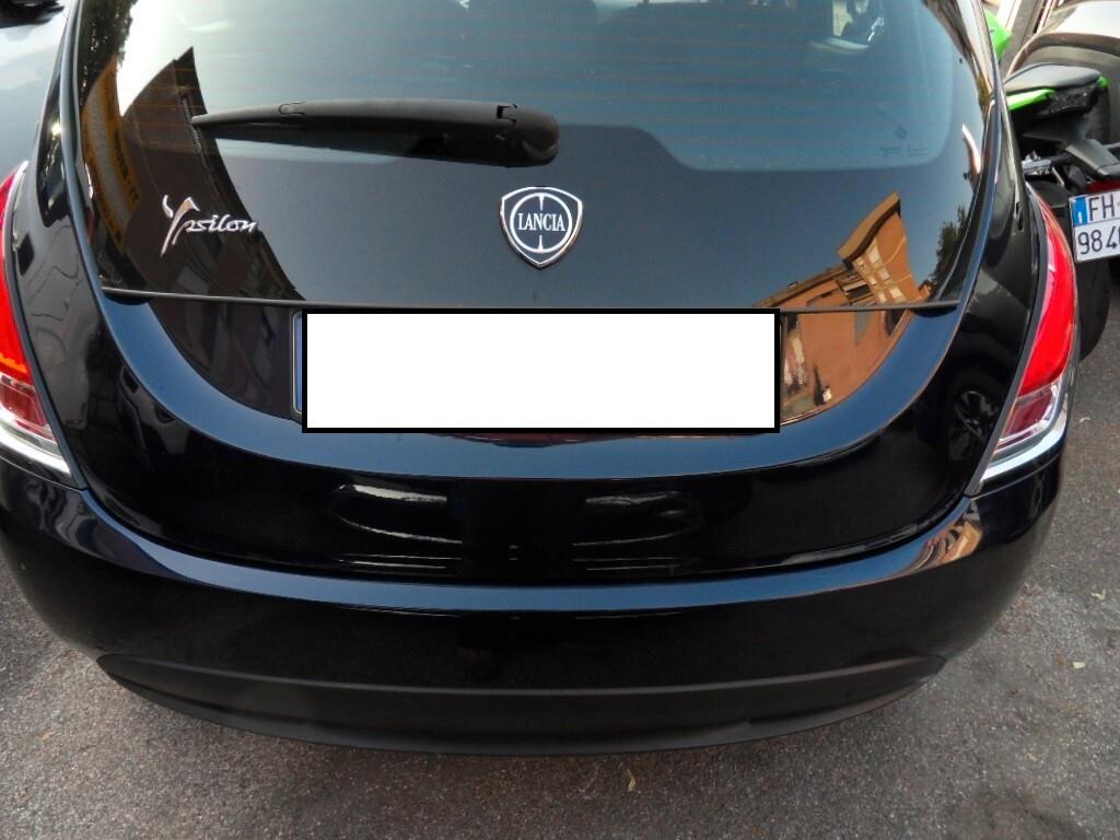 Lancia Ypsilon 1.2 69 CV 5 porte Gold