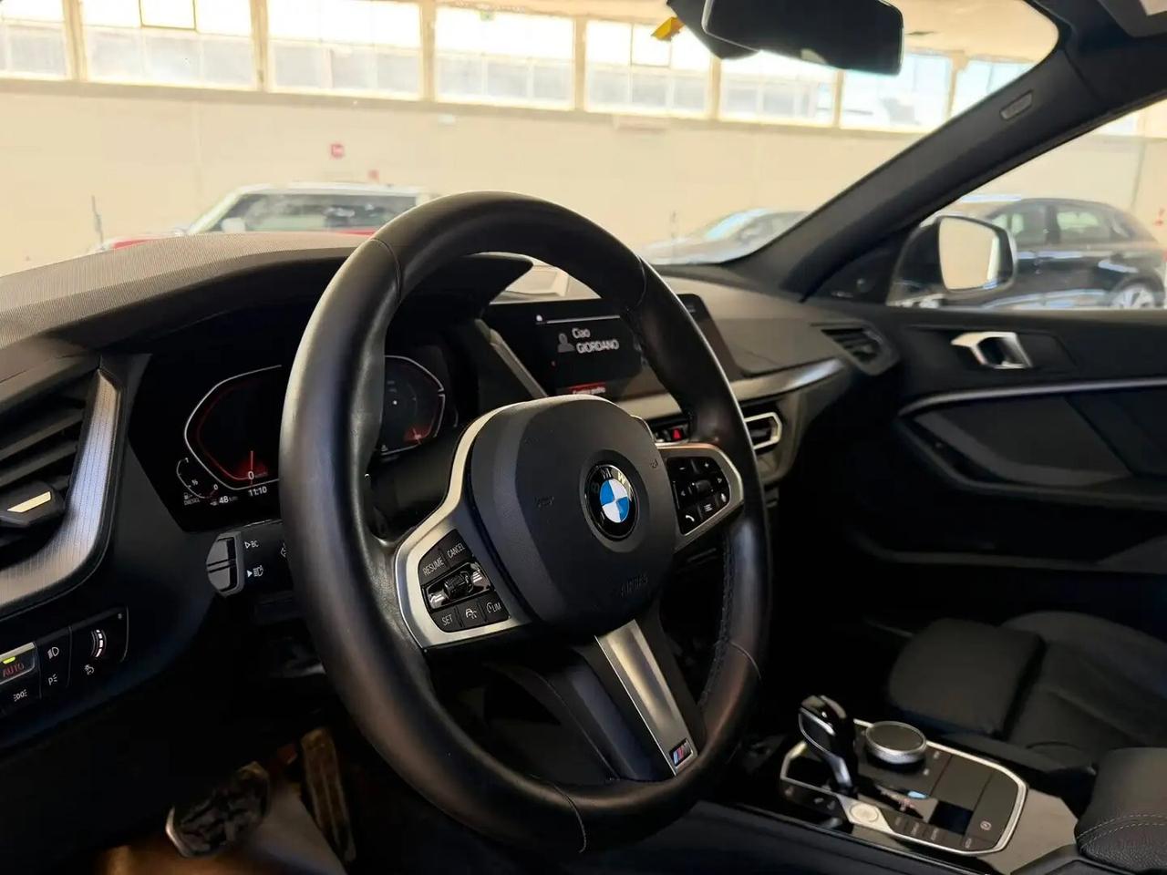 Bmw 118 118d 5p. Msport