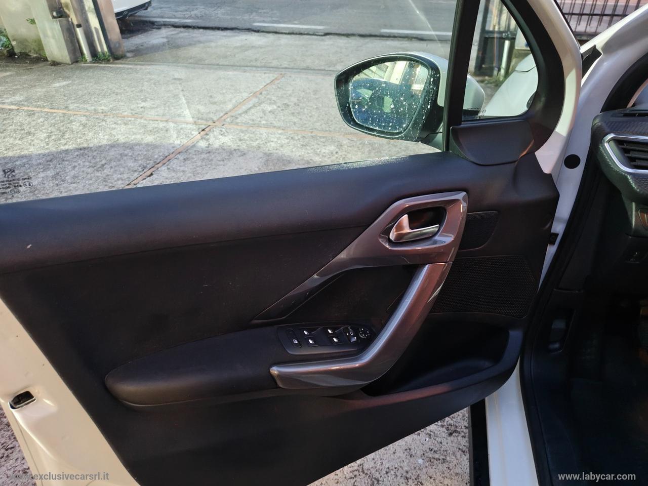 PEUGEOT 2008 BlueHDi 100 Allure