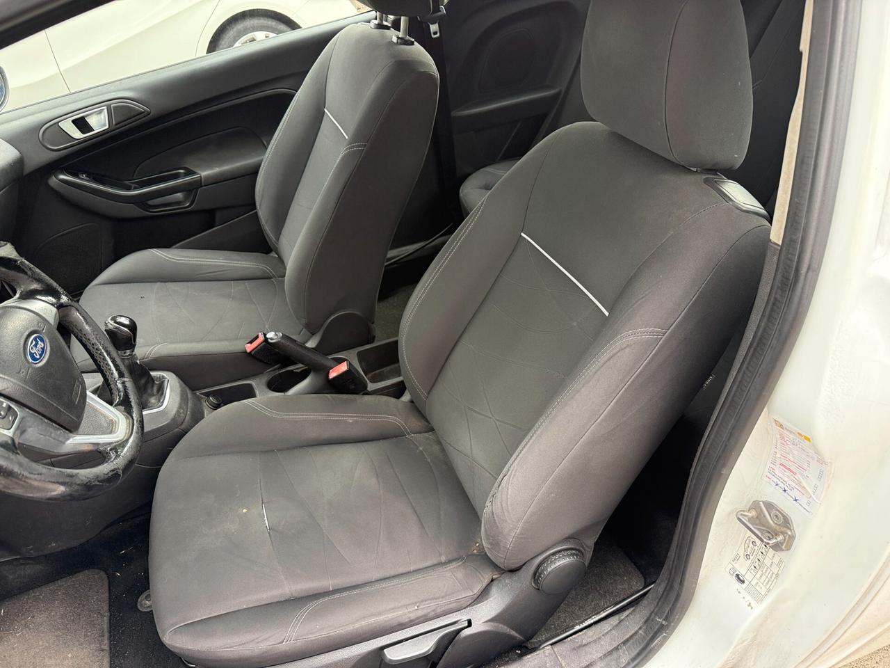 Ford Fiesta 1.5 TDCi 75CV 3 porte