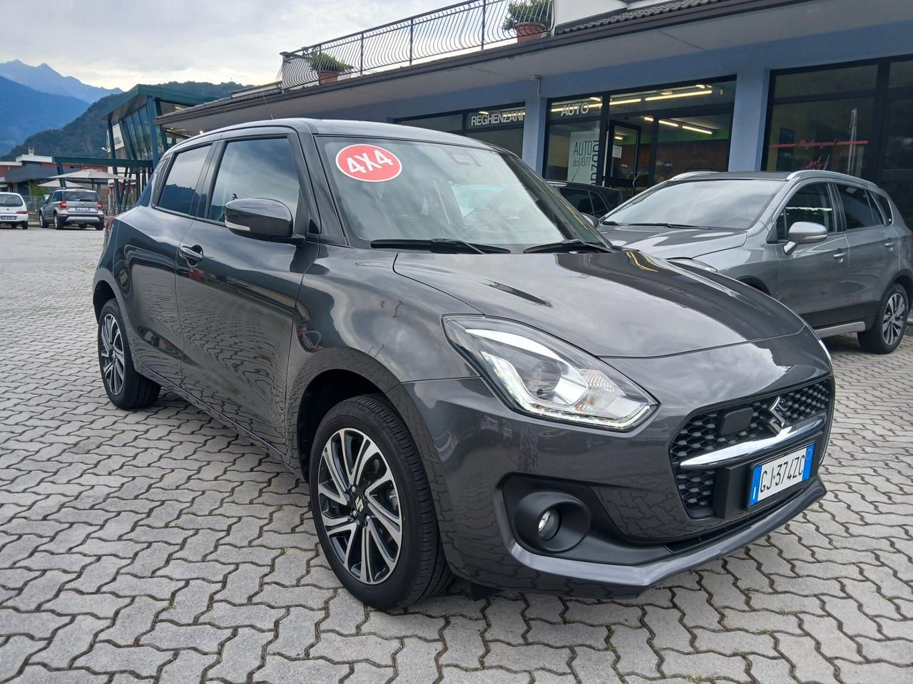 Suzuki Swift 1.2 Hybrid 4WD AllGrip Top