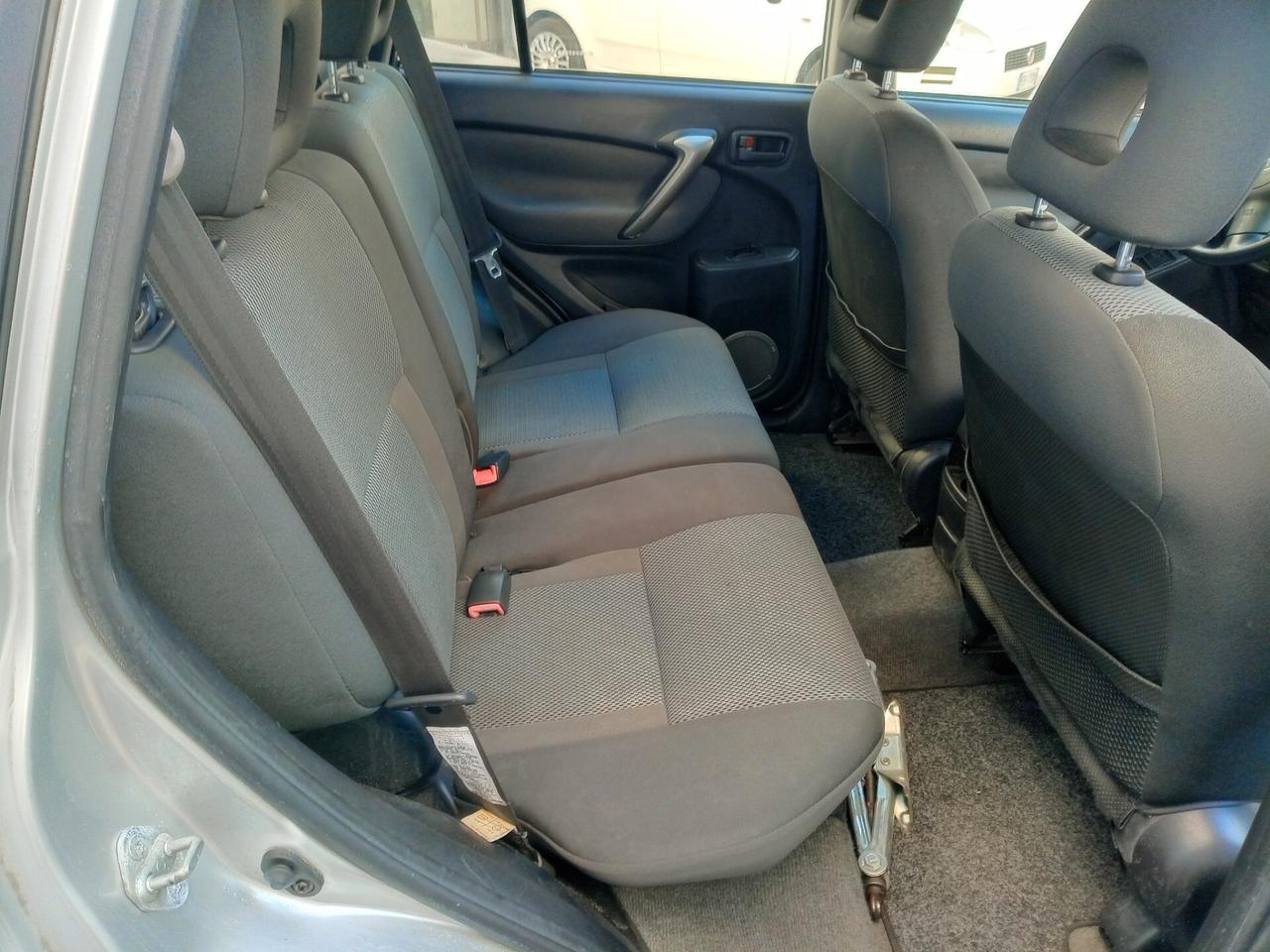 Toyota RAV 4 RAV4 2.0 Tdi D-4D cat 5 porte