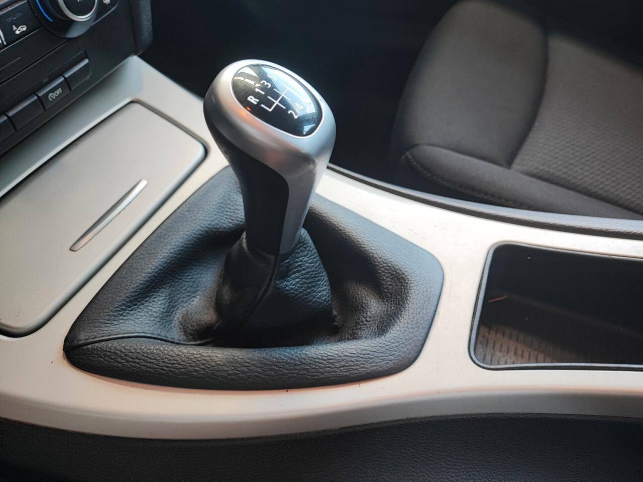 Bmw 318 318d 2.0 143CV cat Touring MSport