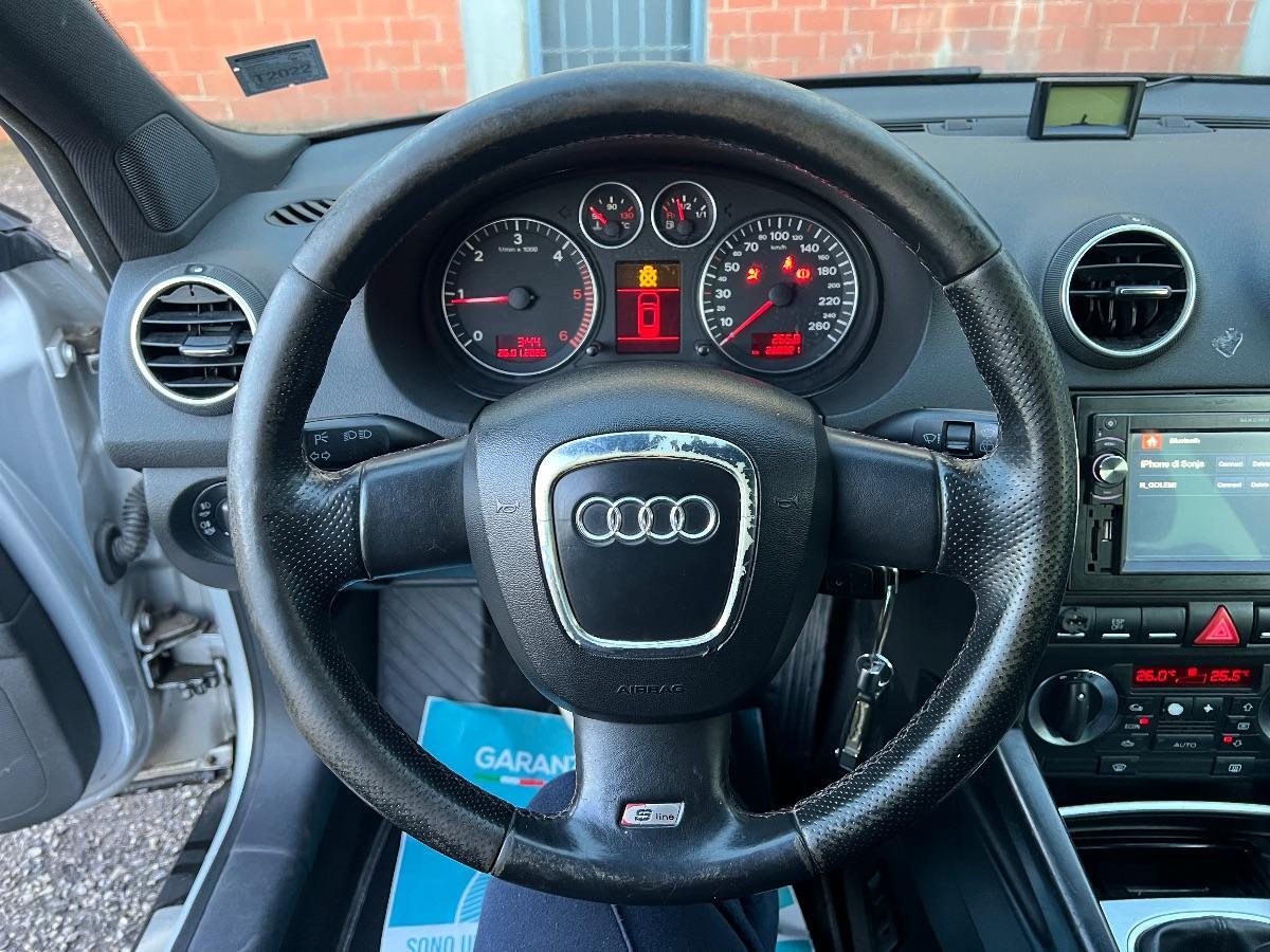 AUDI - A3 2.0 tdi Attraction FL S.LINE