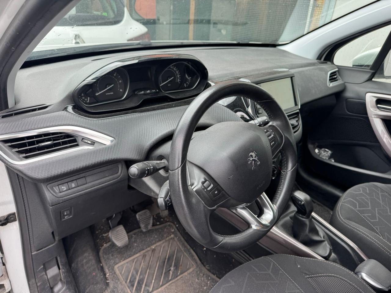 Peugeot 2008 (Incidentata) BlueHDi 75 Active neopatentati