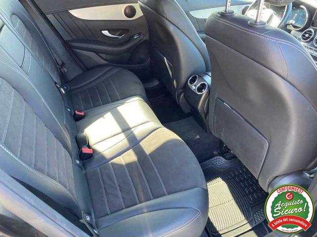 MERCEDES-BENZ GLC 220 d 194cv Coupé PREMIUM AMG