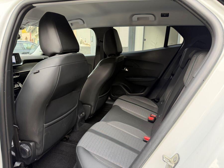 PEUGEOT 2008 1.5 HDI 110 ALLURE NUOVA CERTIFICATA