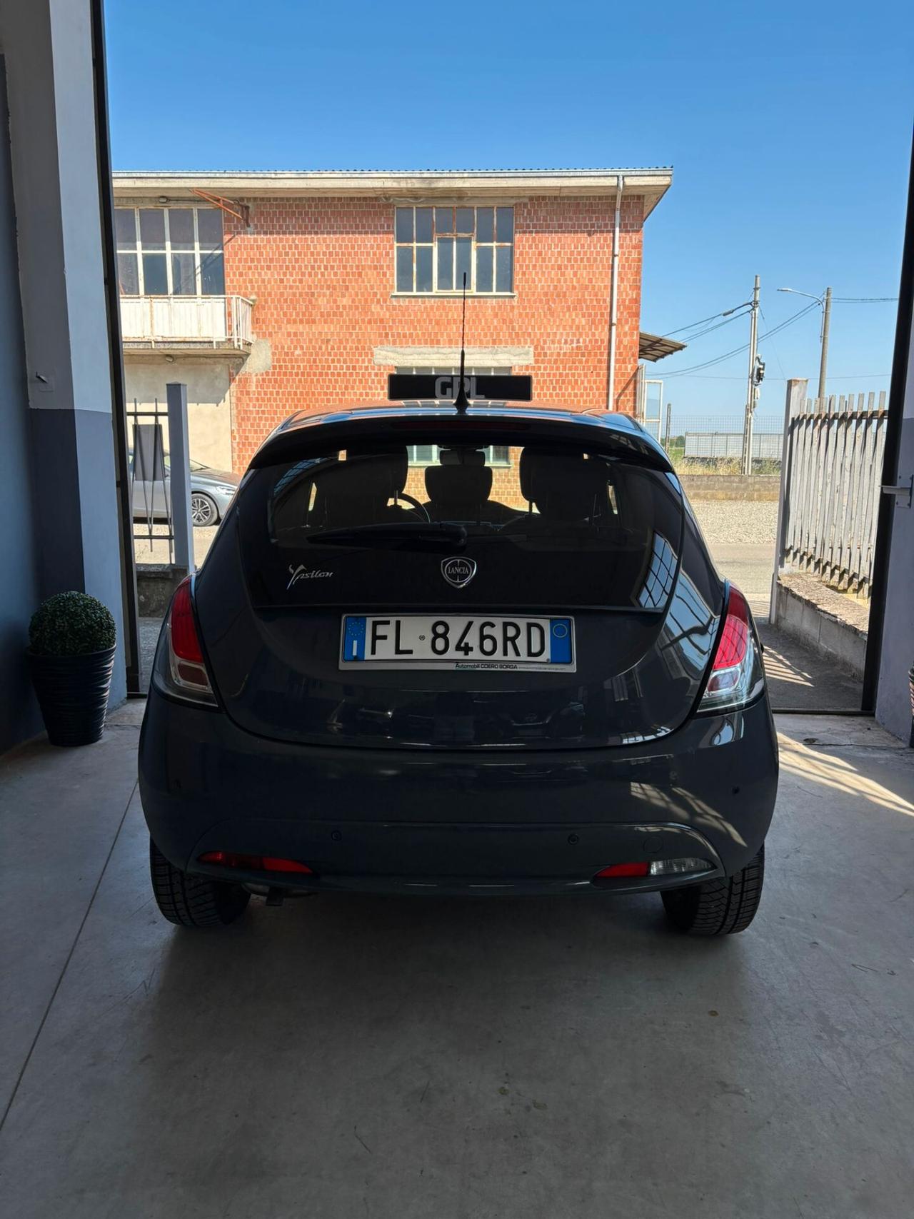Lancia Ypsilon 1.2 69 CV 5 porte GPL Ecochic Silver