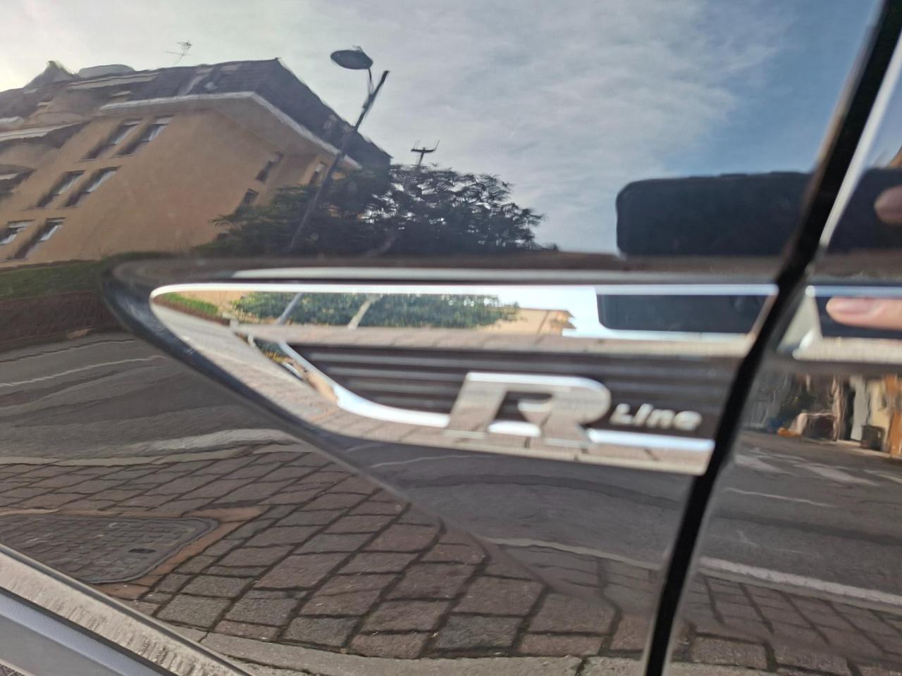 Volkswagen Tiguan 1.5 tsi Style 130cv R-line