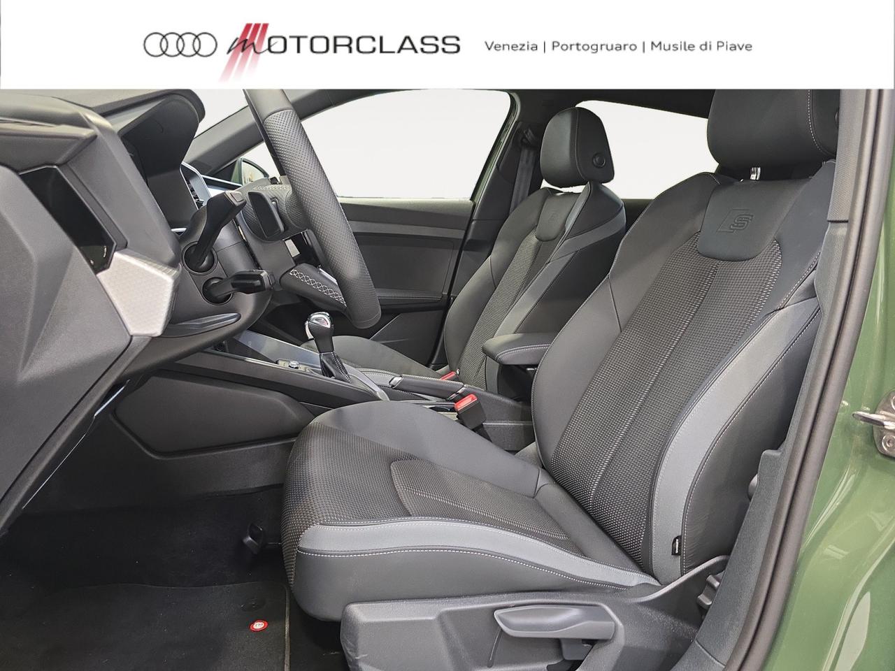 Audi A1 allstreet 30 1.0 tfsi 116cv identity contrast s tronic