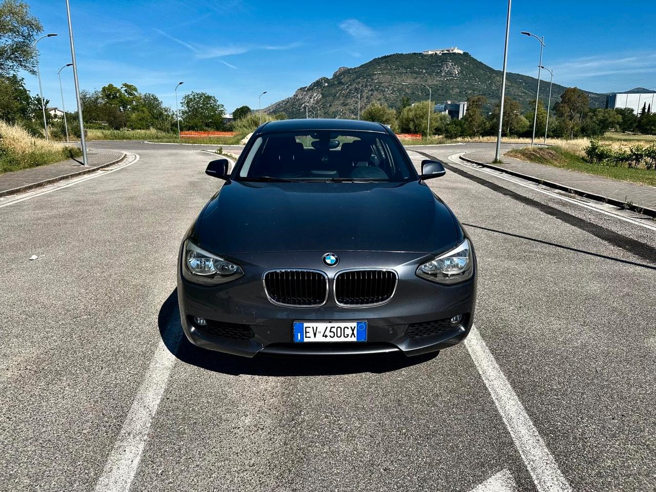 BMW Serie I (F20) 116d URBAN