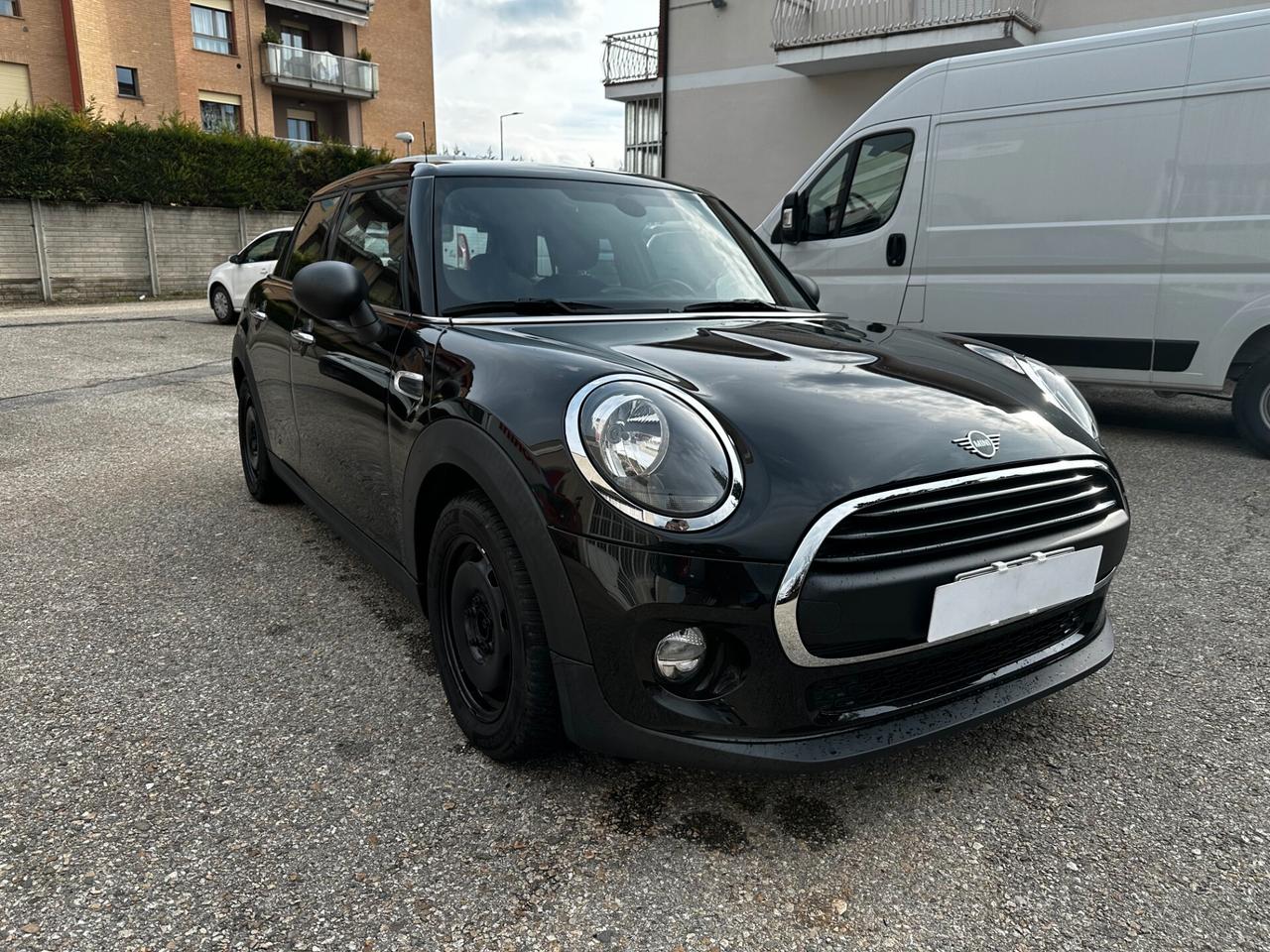 Mini Mini 1.5 One 75 CV 5 porte "NEOPATENTATI"