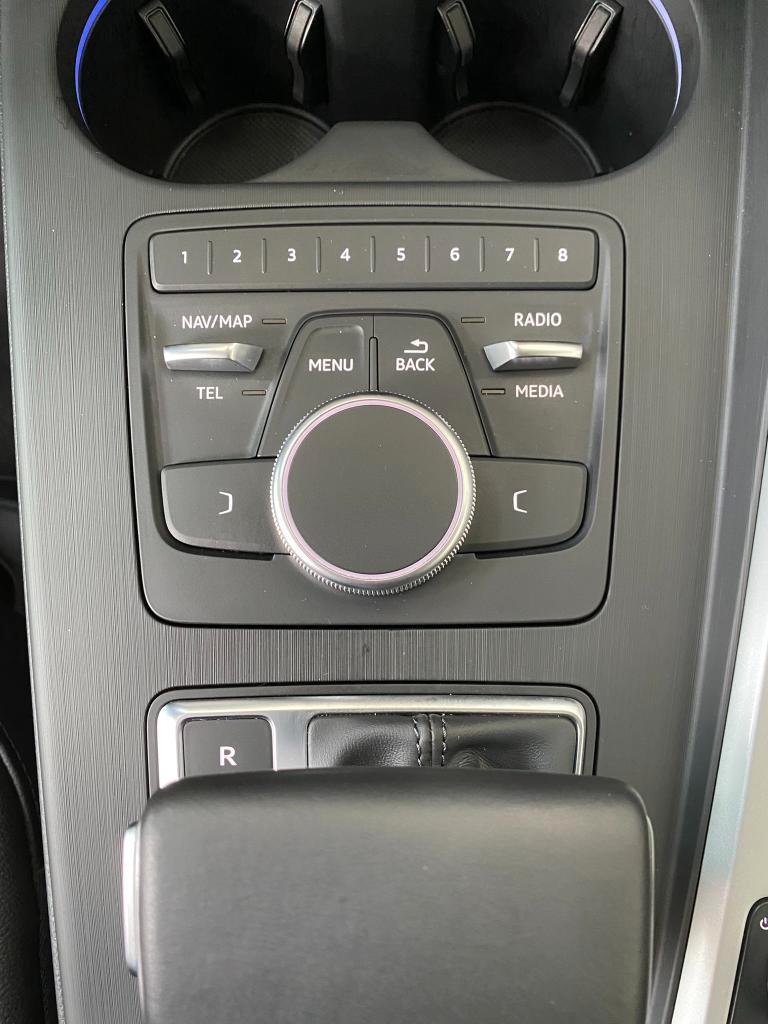 Audi A4 Allroad 2.0 TDI Business 163cv s-tronic - 18" - Navi - Pack Luci