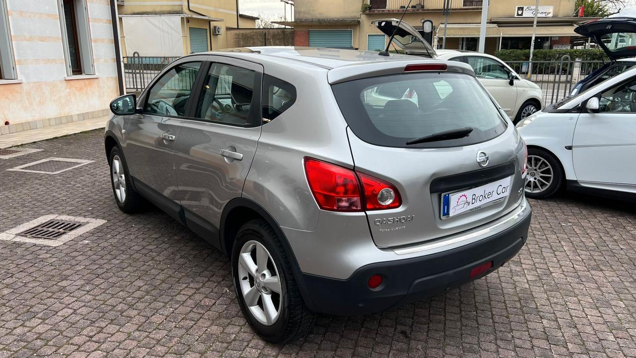 Nissan Qashqai 2.0 dCi DPF 4WD Tekna