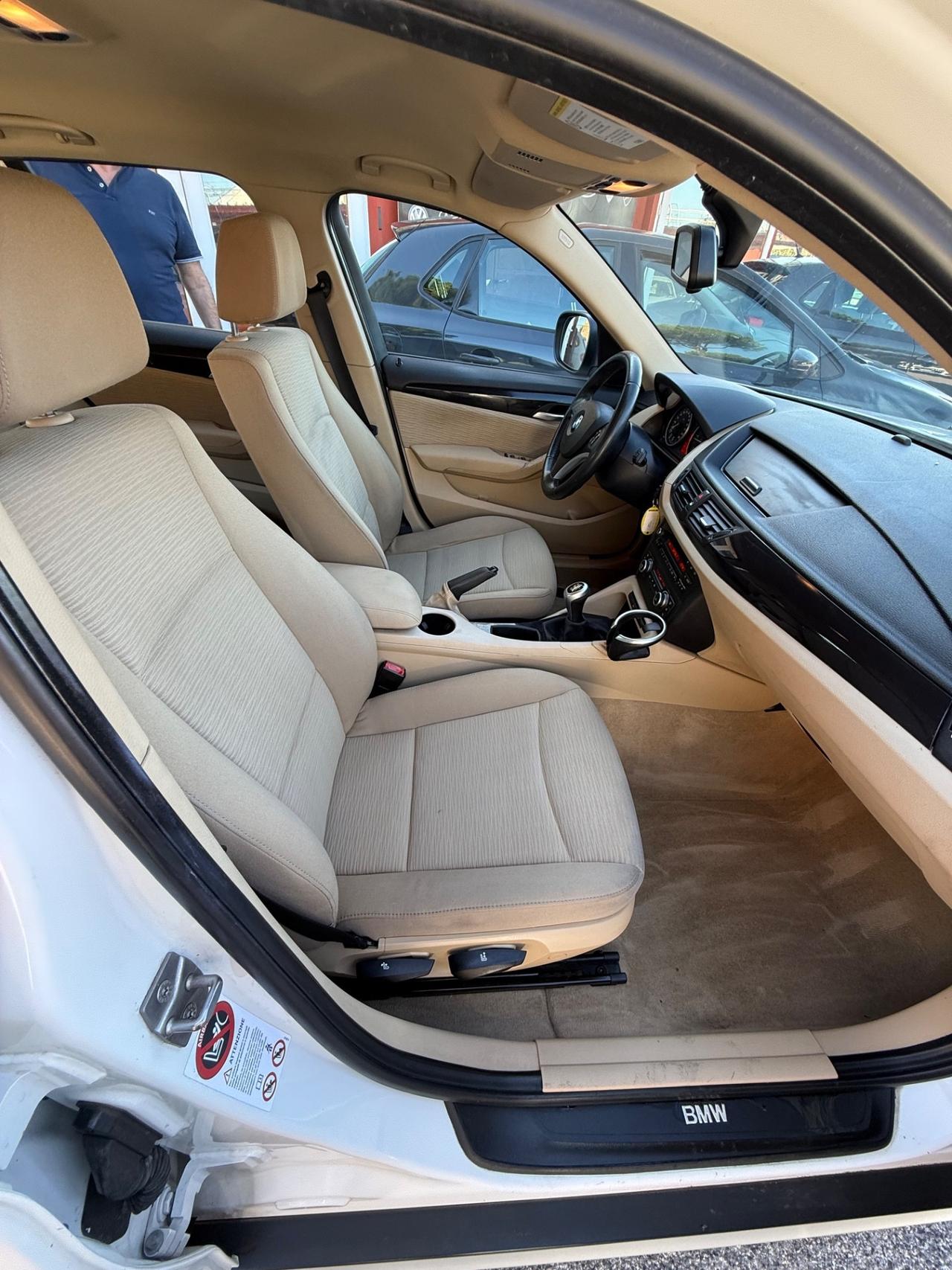 X1 xDrive18d Futura-unipro-137 mila km -rate