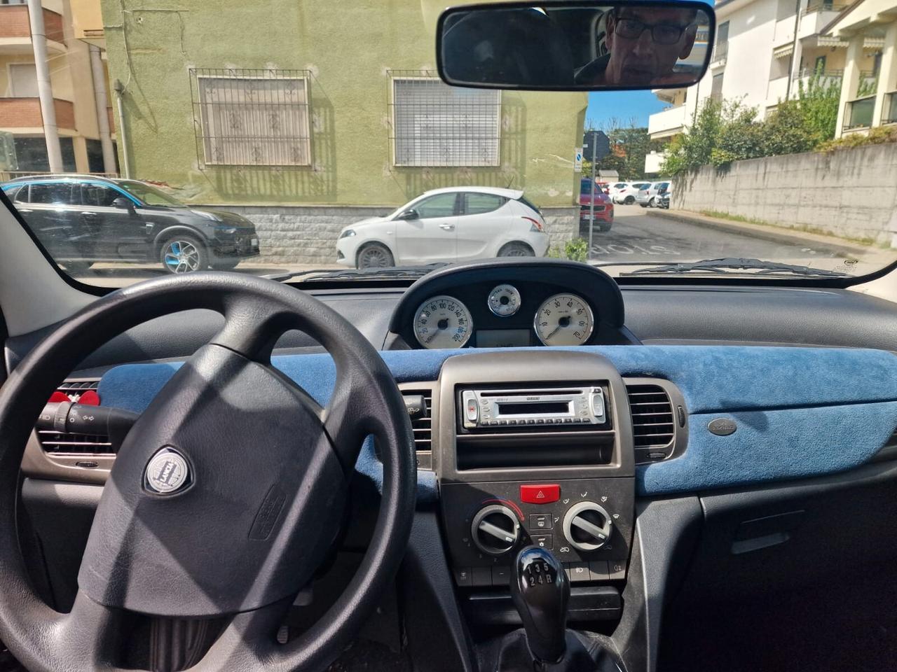 Lancia Ypsilon 1.3 Multijet ADATTA NEOPATENTATI