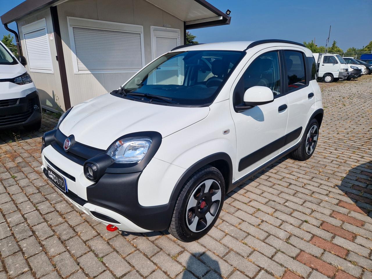 Fiat Panda Cross 1.0 FireFly S&S Hybrid