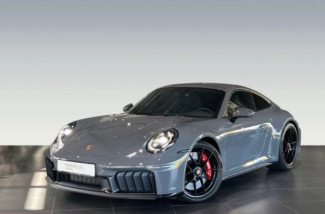 PORSCHE 992 911 Carrera GTS