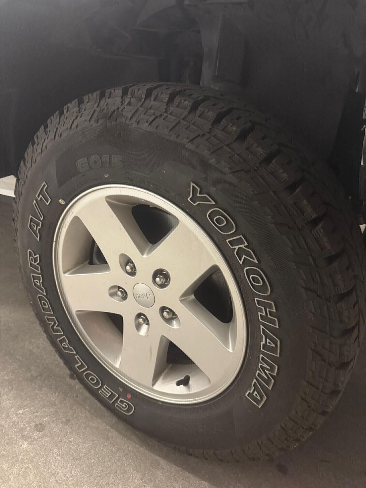 Jeep Wrangler 2.8 CRD DPF Sahara Auto 2013