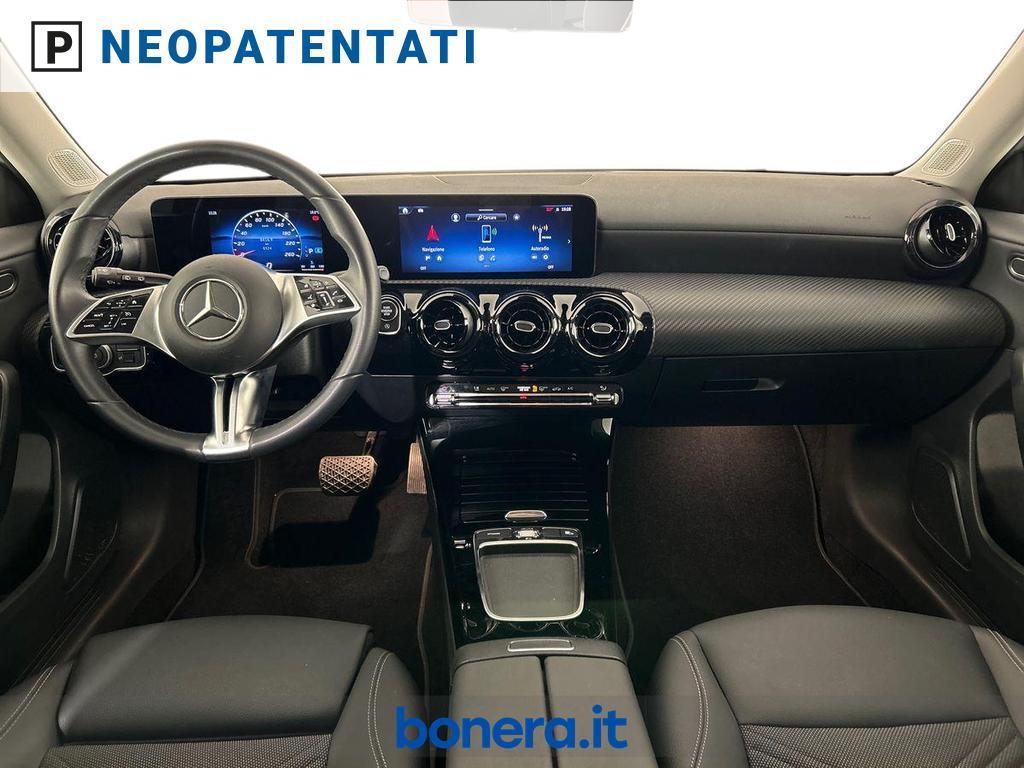 Mercedes Classe A 180 180 D Advanced 8G-DCT