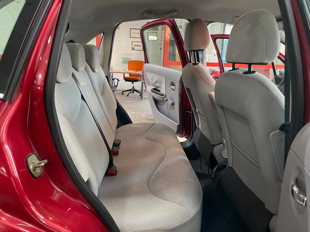 Citroen C3 1.1 Elegance 98.000KM!!!