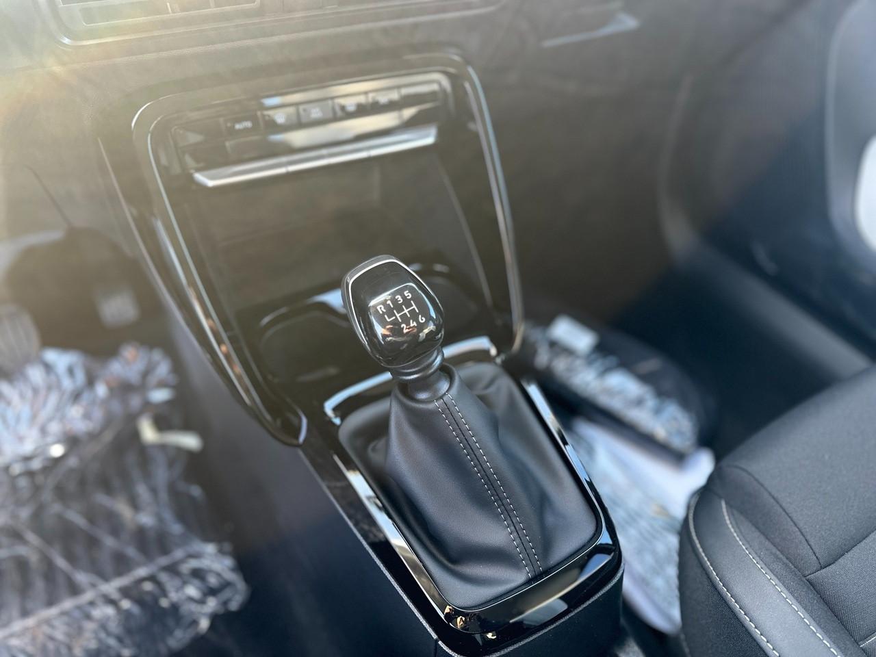 CITROEN C3 IV 2024 - C3 1.2 puretech turbo Max 100cv s&s