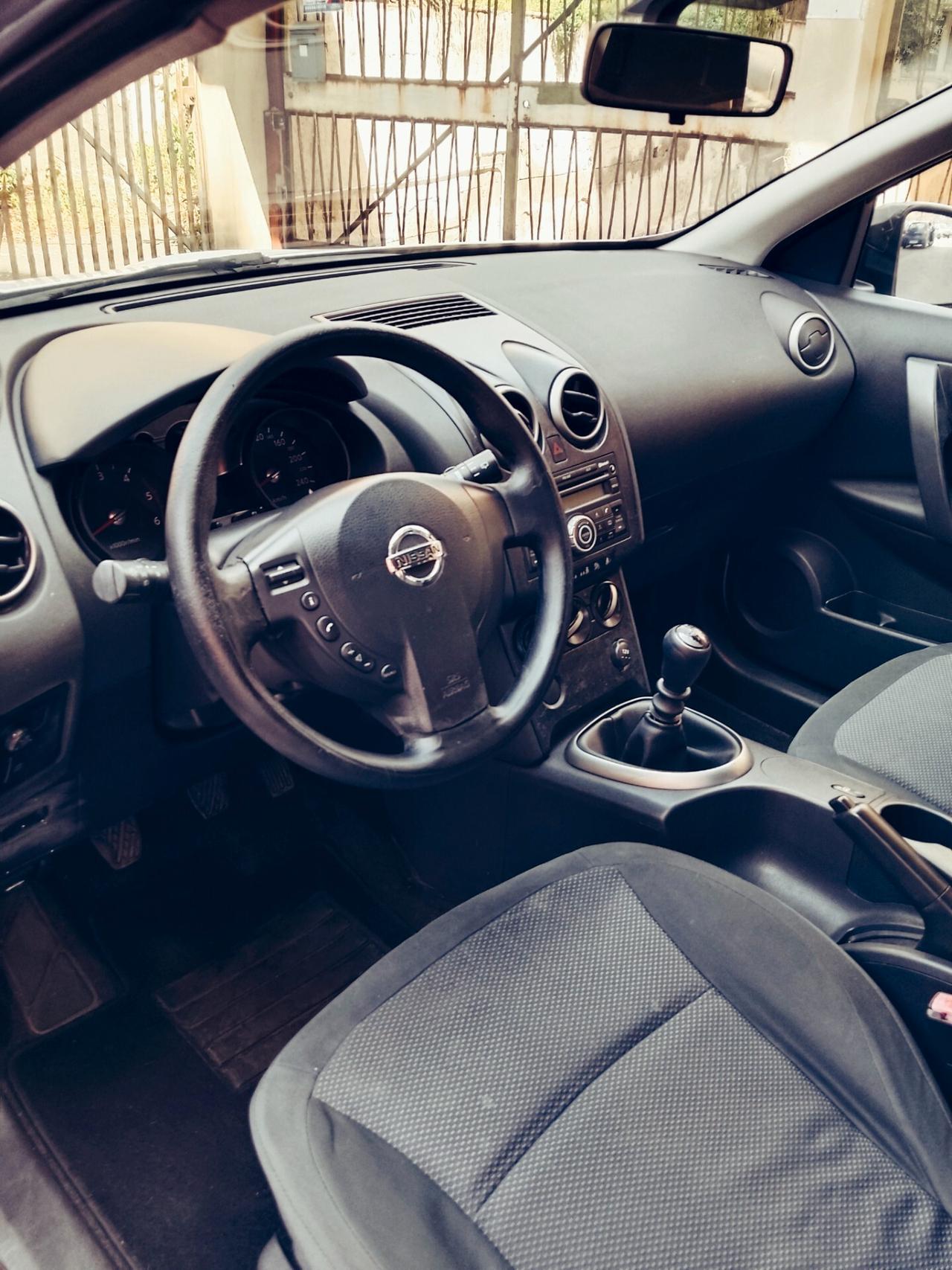 Nissan Qashqai 1.5 dCi DPF Tekna