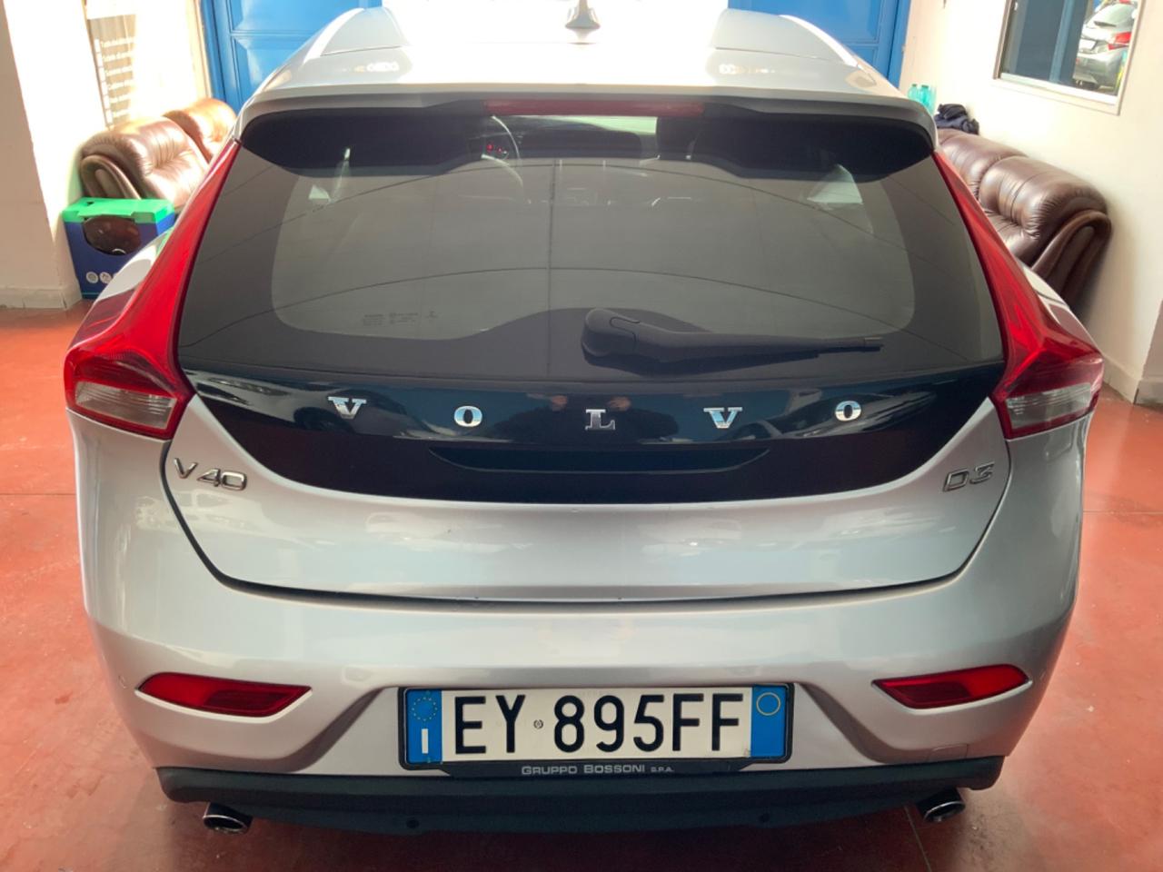 Volvo V40 D3 Momentum